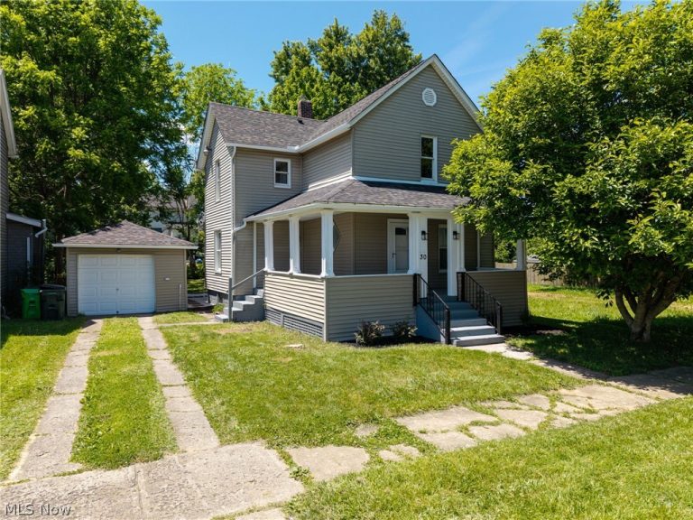 30 16th Street, Barberton, OH, 44203