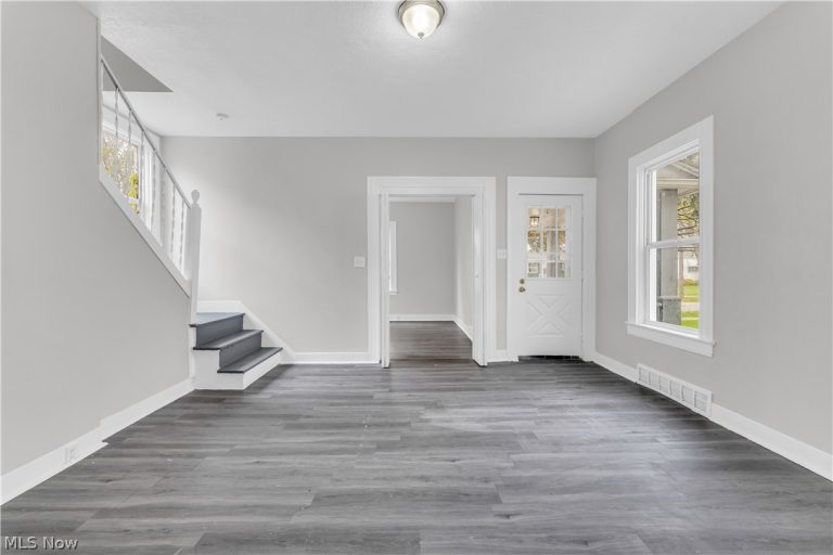 14131 Berwyn Avenue, Cleveland, OH - Photo 4