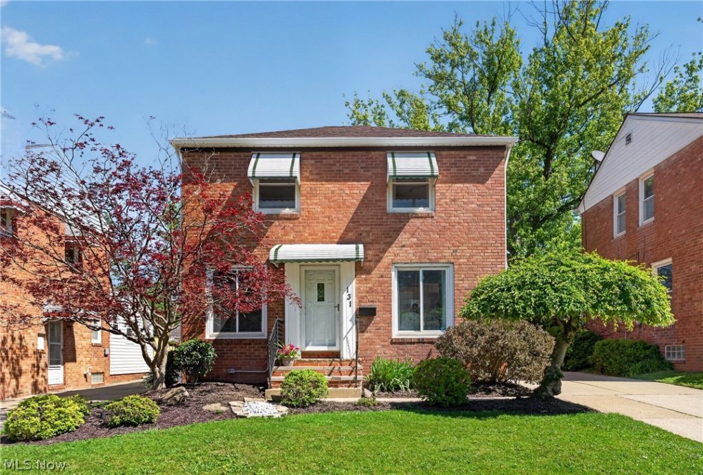 131 Wandle Avenue, Bedford, OH