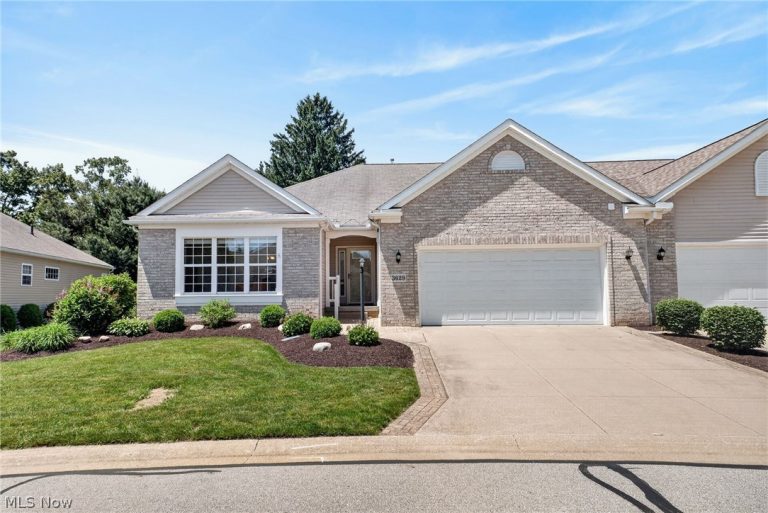 3629 Elmhurst Circle, Uniontown, OH, 44685