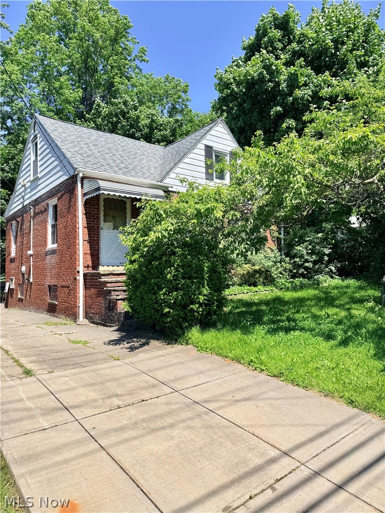 817 Green Road, South Euclid, OH, 44121