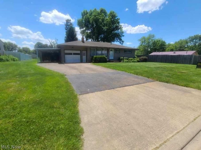 3718 35th Street, Canton, OH - Photo 2