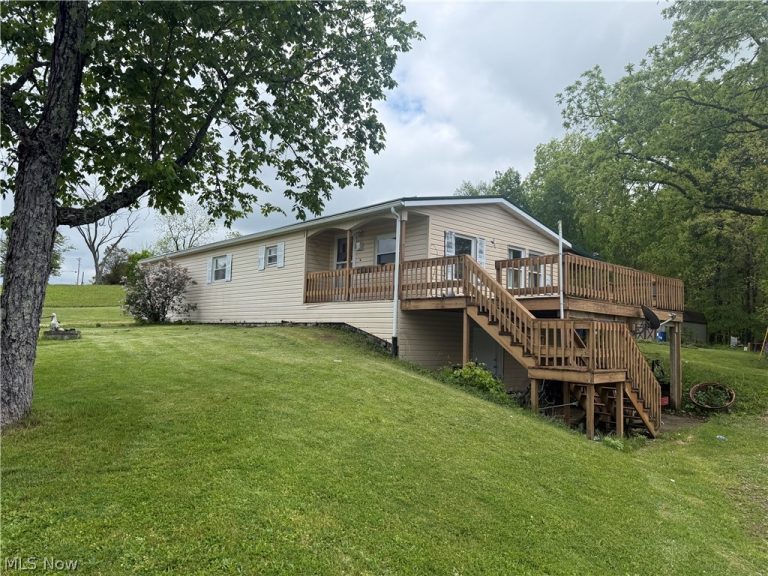 54552 Sarahsville Road, Senecaville, OH, 43780