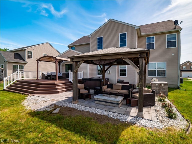 9020 Ichabod Drive, North Ridgeville, OH - Photo 2