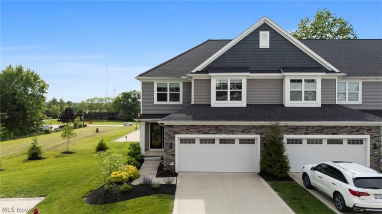 9470 Aquila Court, Broadview Heights, OH, 44147