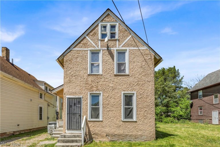 2480 86th Street, Cleveland, OH, 44104