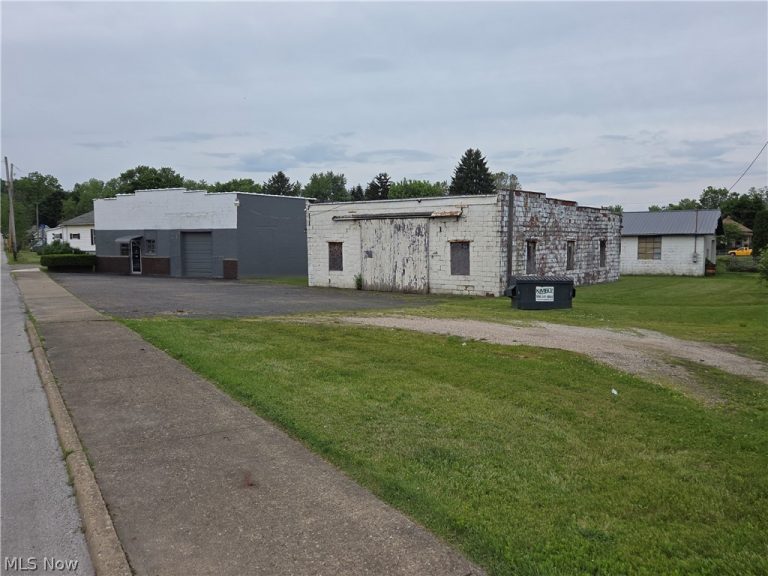 601 Marietta Avenue, Cambridge, OH - Photo 3