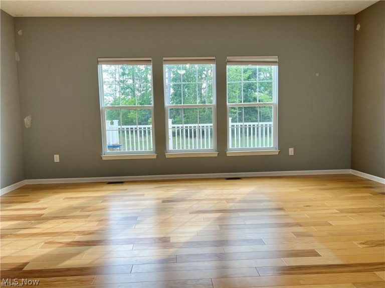 10454 Dogwood Drive, Aurora, OH - Photo 3