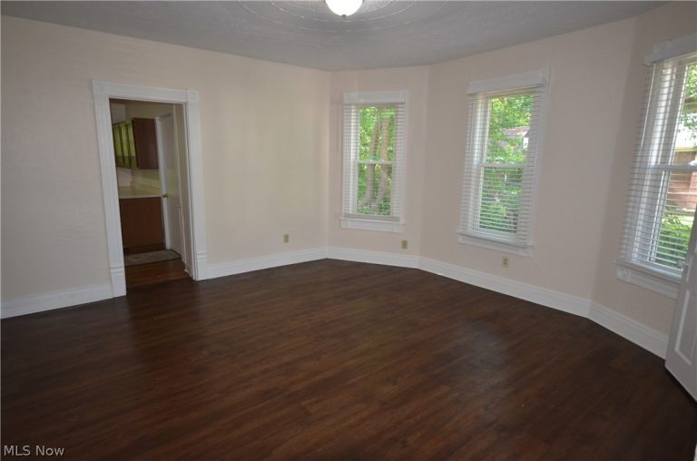 900 Sherman Street, Akron, OH - Photo 8