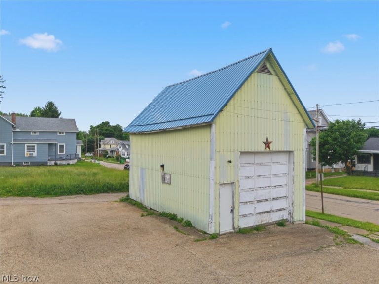 501 Union Avenue, Alliance, OH - Photo 5
