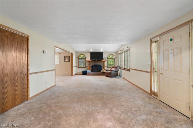 939 Genoa Avenue, Massillon, OH - Photo 4