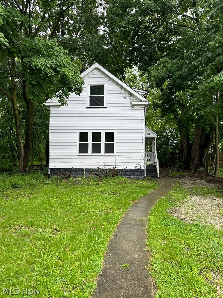 493 Bacon Avenue, Akron, OH, 44320