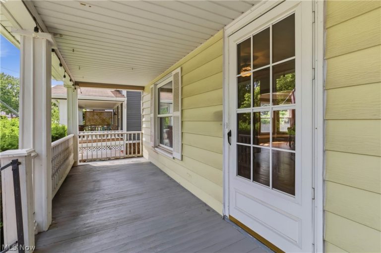 1328 Ethel Avenue, Lakewood, OH - Photo 4