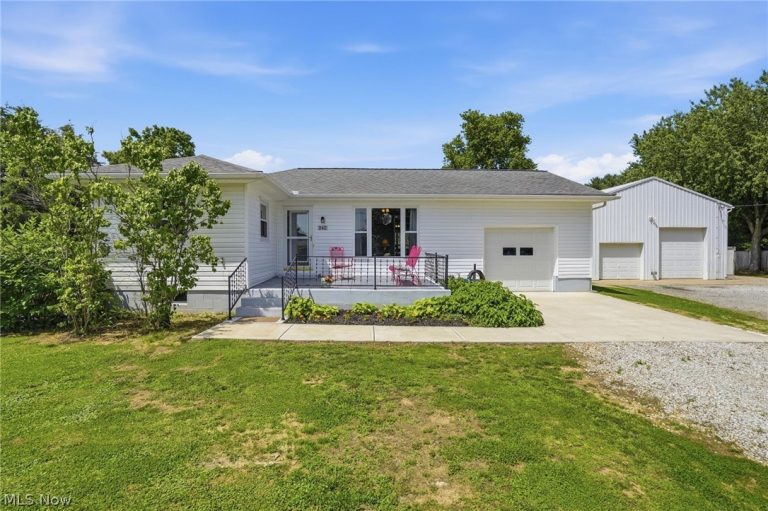 262 4th Street, Frazeysburg, OH, 43822