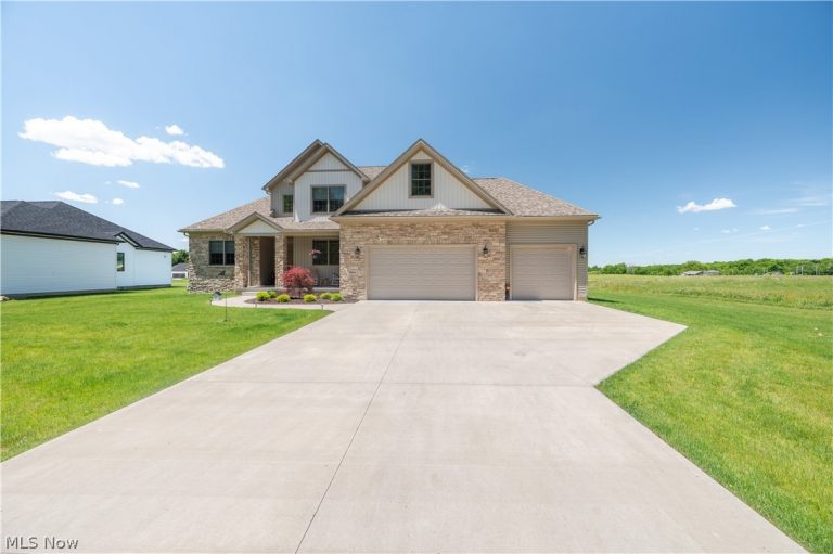 7080 Palmyra Road, Canfield, OH - Photo 3