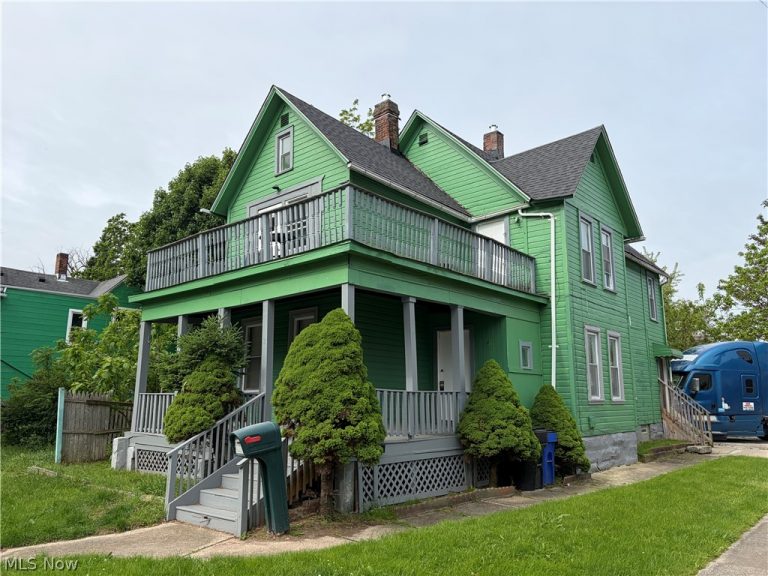 2100 95th Street, Cleveland, OH - Photo 2