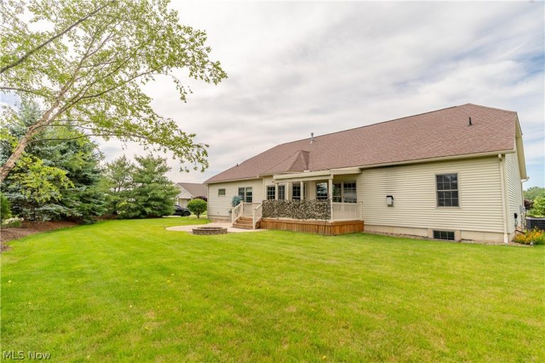8500 Sandbridge Street, Massillon, OH - Photo 4