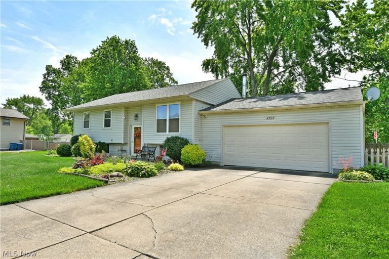 2483 Trentwood Drive, Warren, OH - Photo 5