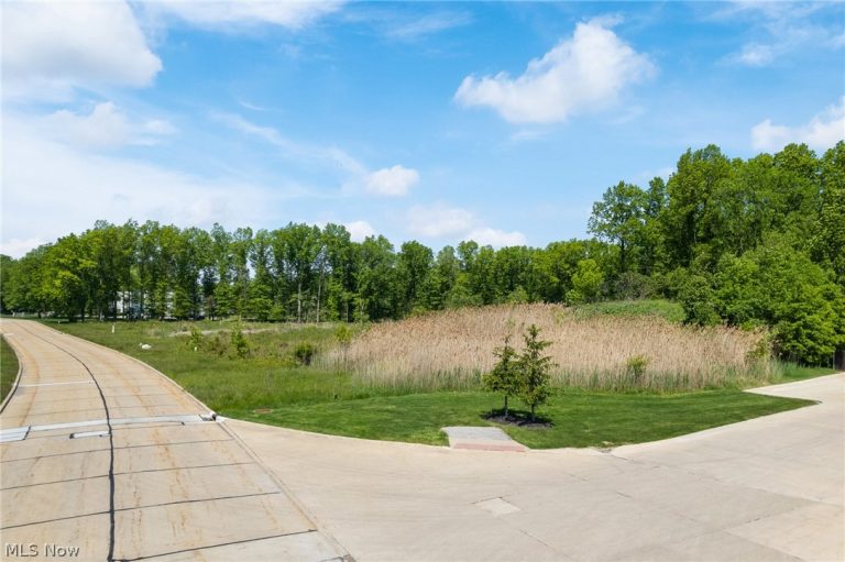 Viking Road, Westlake, OH - Photo 4