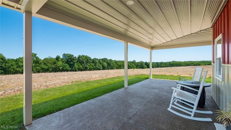 10550 Amish Ridge Road, Mount Perry, OH - Photo 6