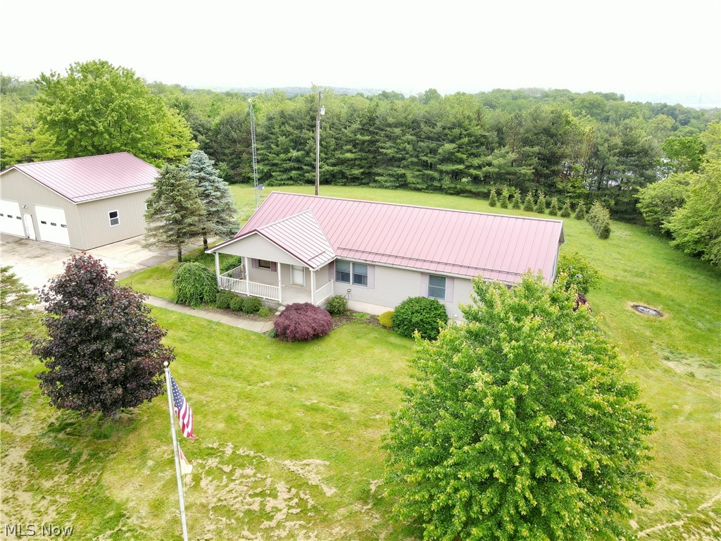 49222 Taylor Road, Negley, OH