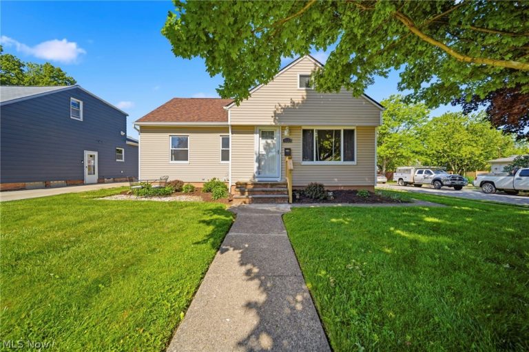 1628 Longwood Drive, Mayfield Heights, OH, 44124
