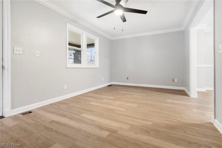 2711 Blair Place, Canton, OH - Photo 8