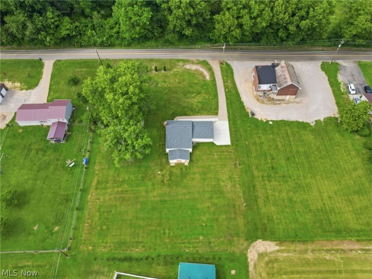 1420 Dietz Lane, Zanesville, OH - Photo 6