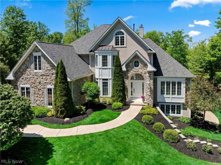 5978 Woodland View Drive, Medina, OH, 44256