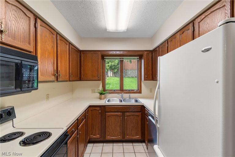 1033 Washington Street #201, Wooster, OH - Photo 6