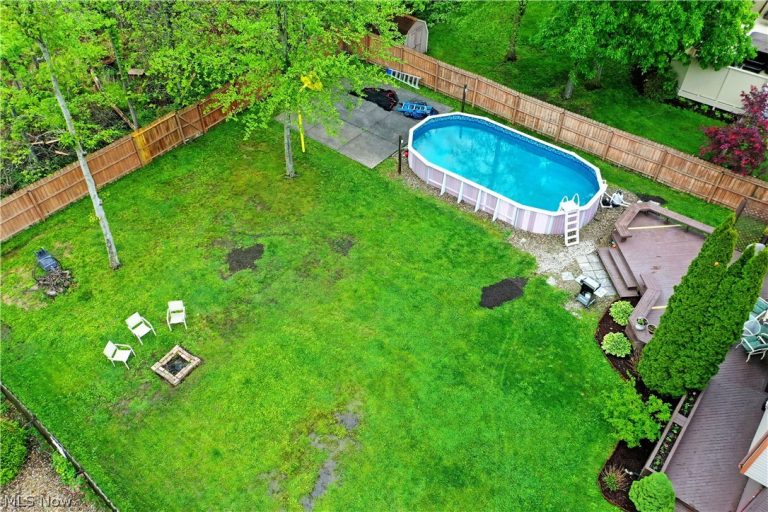 348 Aspen Drive, Warren, OH - Photo 6