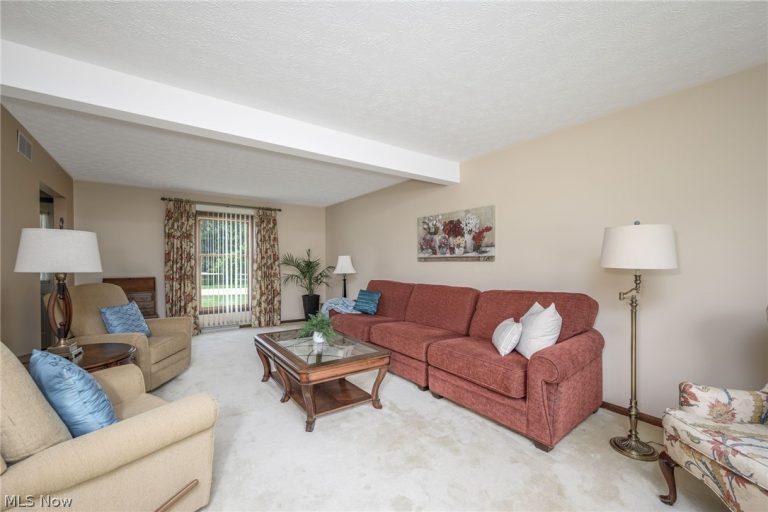 667 Clark Drive, Tallmadge, OH - Photo 3