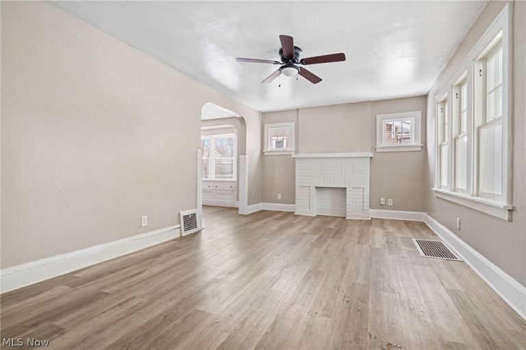 625 Wyandot Avenue, Akron, OH - Photo 4