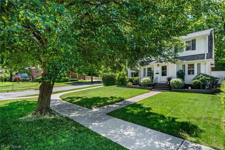 3484 Meadowbrook Boulevard, Cleveland Heights, OH - Photo 4