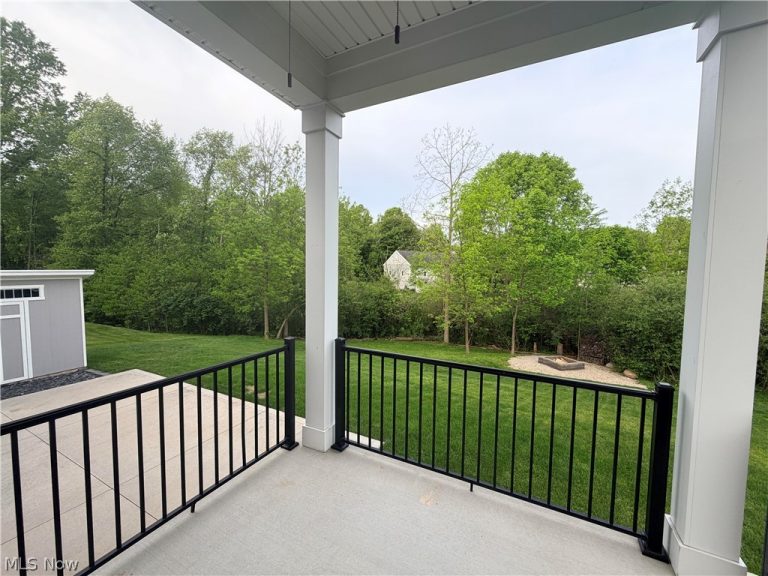996 Ashley Taylor Court, Wadsworth, OH - Photo 3
