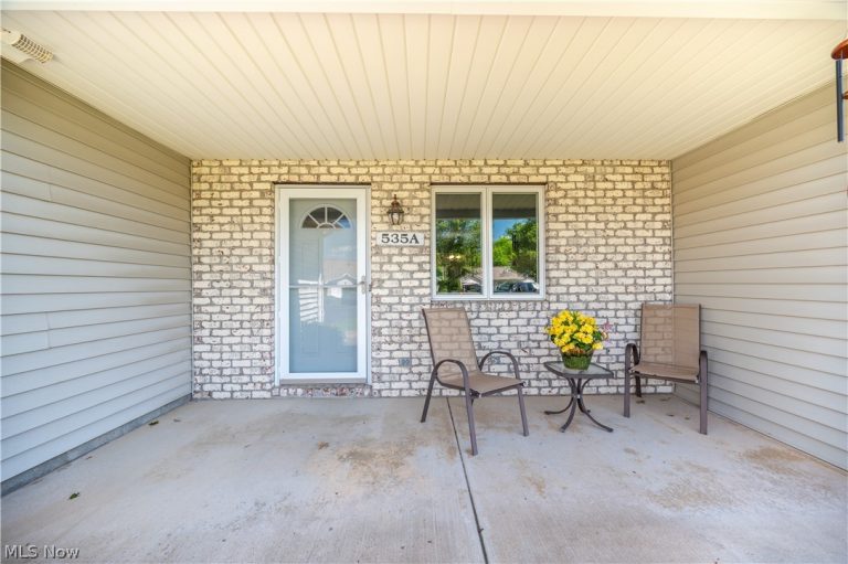 535 Wilcox Road, Youngstown, OH - Photo 3