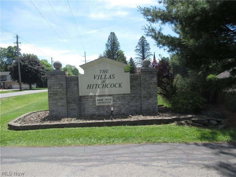 8462 HITCHCOCK Road, Boardman, OH - Photo 6