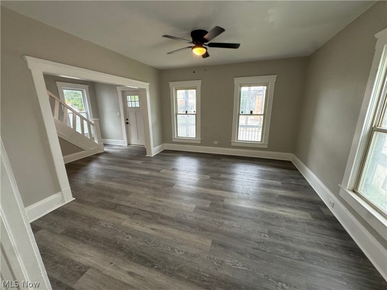 3317 Tate Avenue, Cleveland, OH - Photo 4