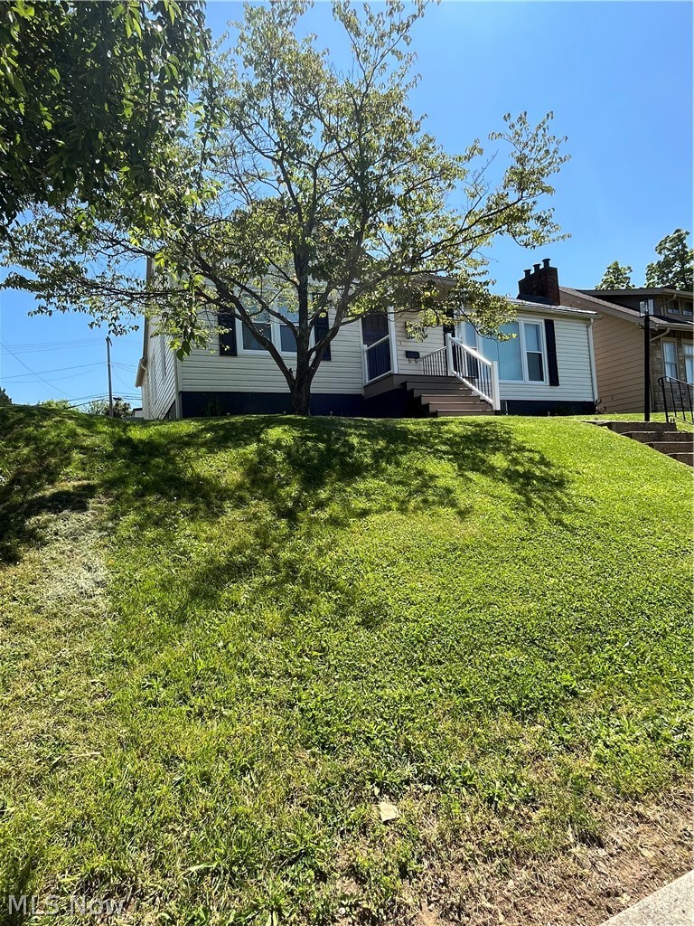 804 Oakland Boulevard, Cambridge, OH - Photo 6