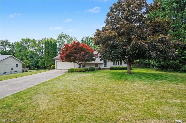 3789 Lake Vista Road, Coventry, OH - Photo 4