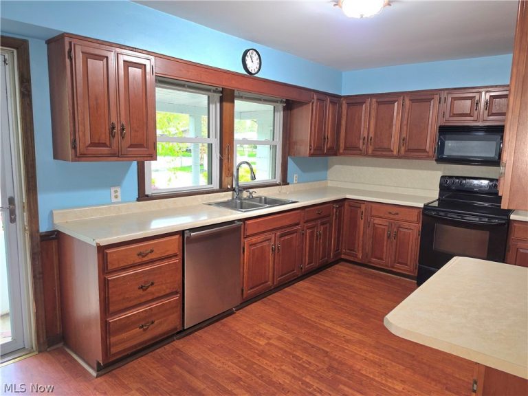 5955 Shore Drive, Madison, OH - Photo 3