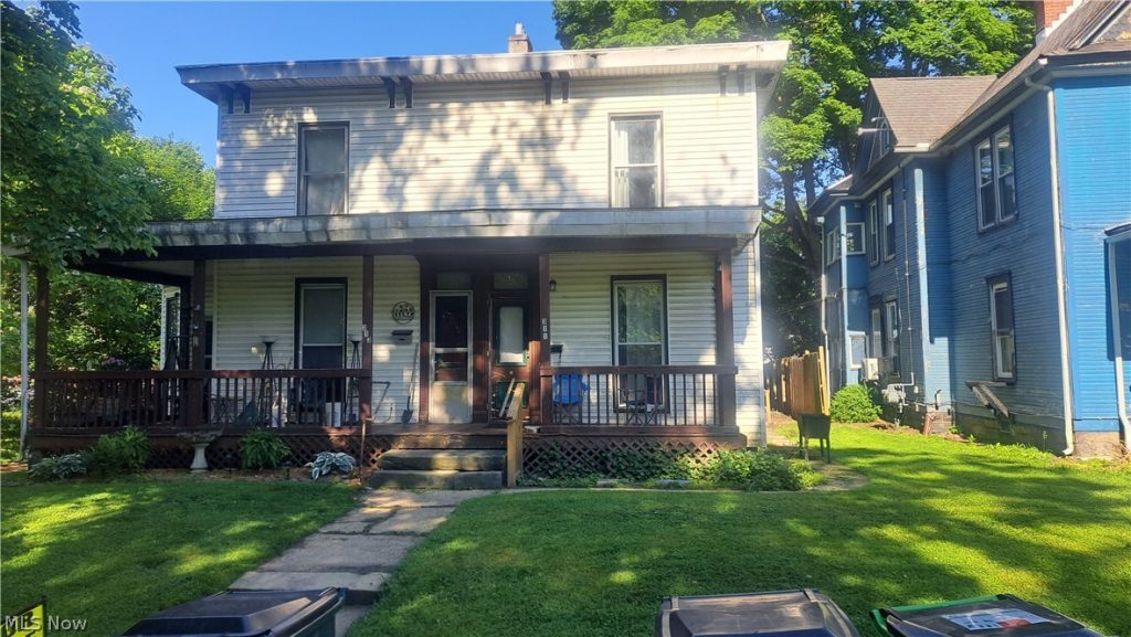 311 3rd Street, Coshocton, OH