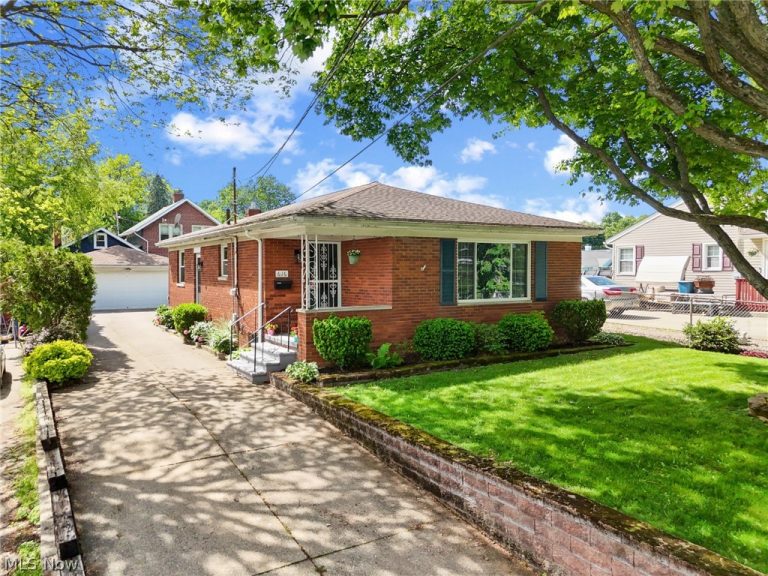 616 Plainfield Road, Akron, OH, 44312