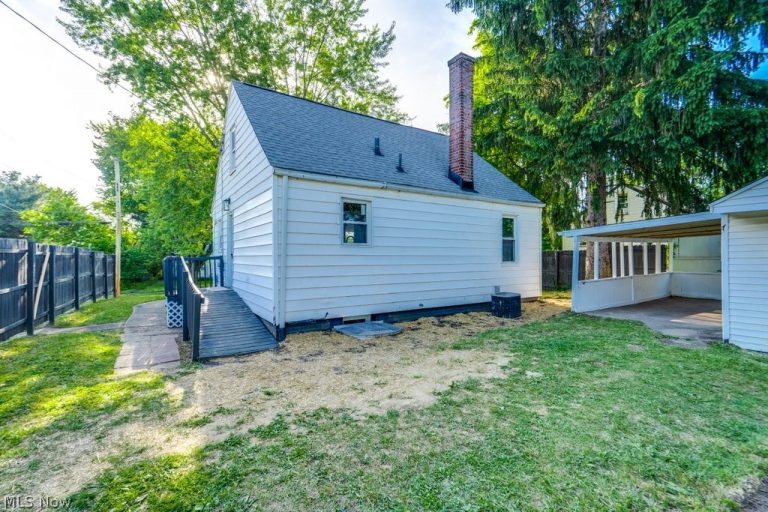 1626 13th Street, Massillon, OH - Photo 2