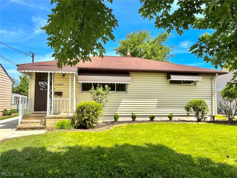 15460 Rademaker Drive, Brook Park, OH - Photo 2