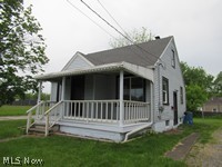 1936 Lakeview Avenue, Lorain, OH - Photo 3