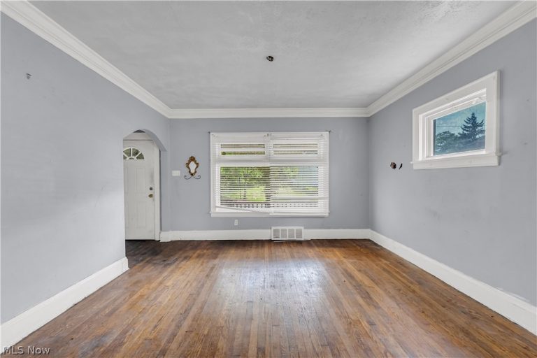 4086 141st Street, Cleveland, OH - Photo 4