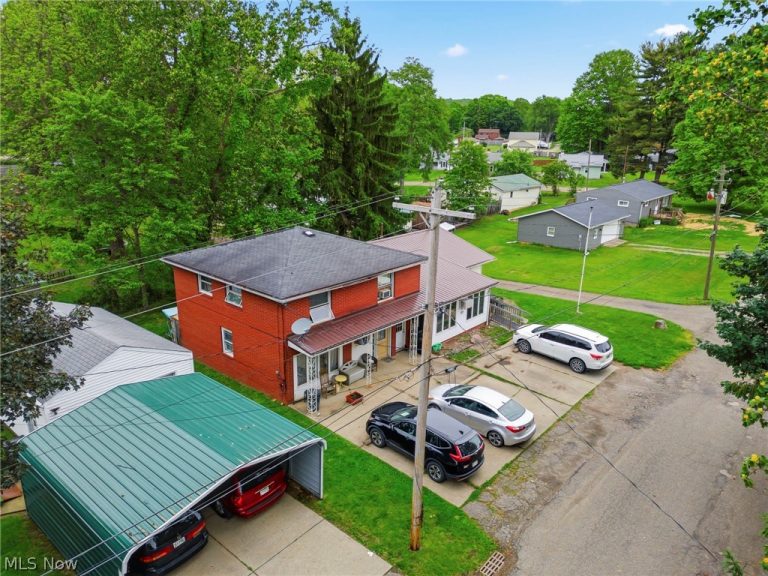 221 Tower Street, Beach City, OH - Photo 5