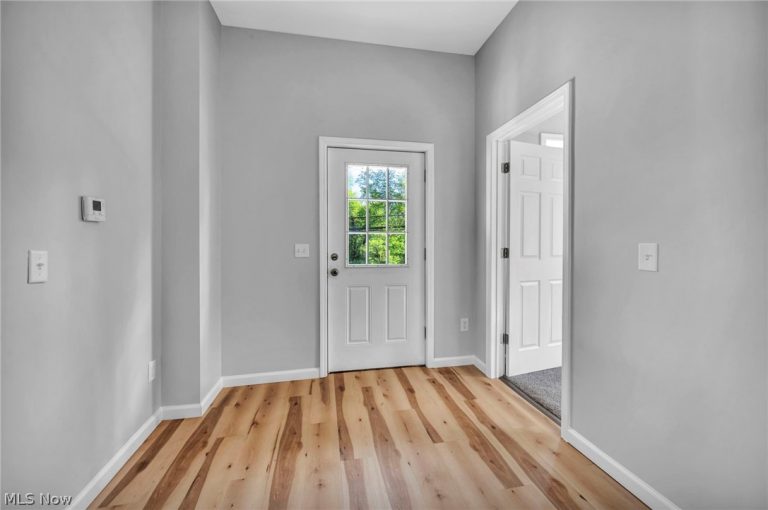 1319 Walnut Road, Massillon, OH - Photo 6