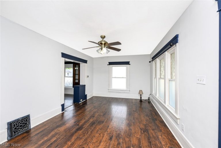 940 Hopocan Avenue, Barberton, OH - Photo 4